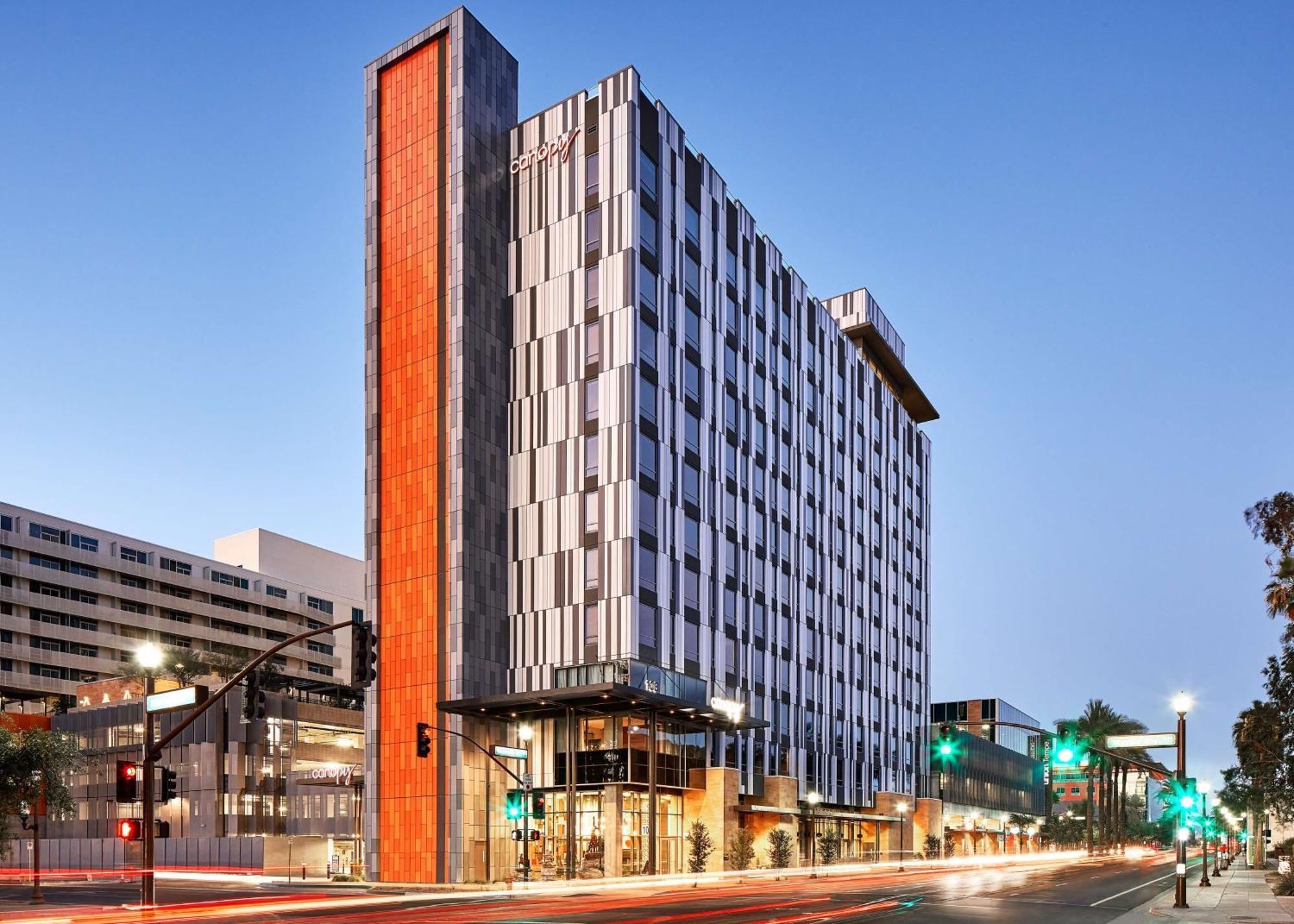 Canopy By Hilton Downtown Hotel 4*